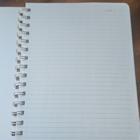 Saks Fifth Ave. Pink Notebook  with 2 Pens. Plus Love You Gift BAG. - Picture 6 of 7